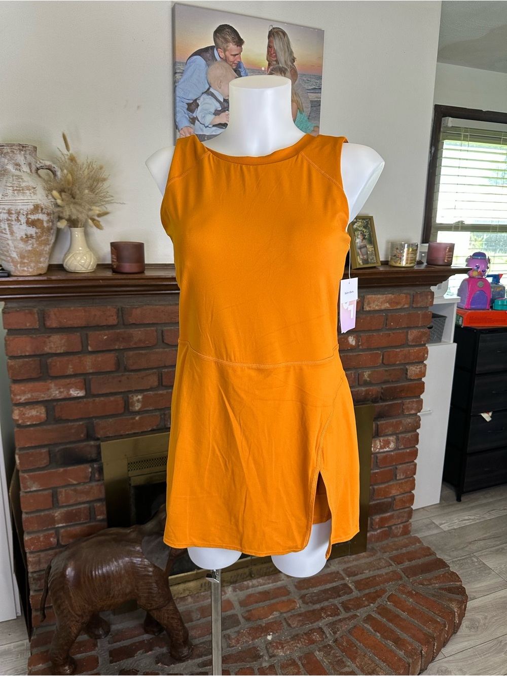 Sleeveless Orange Tennis Dress with Side Slit -med